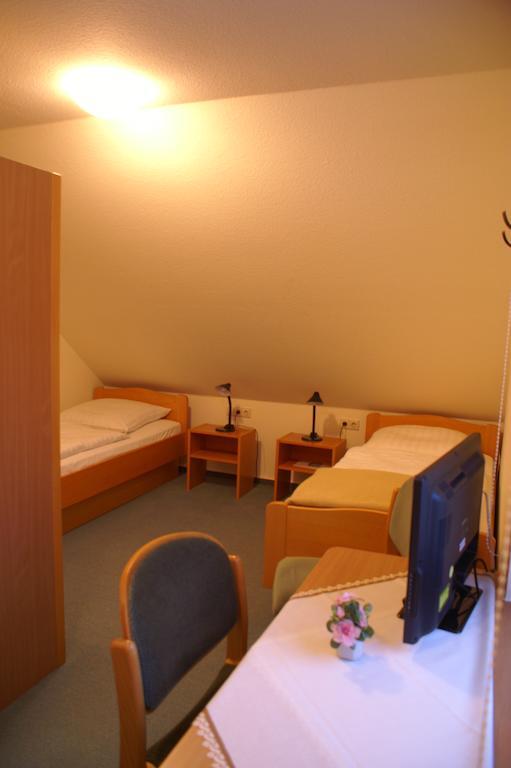 Hotel & Altenburg Niedenstein