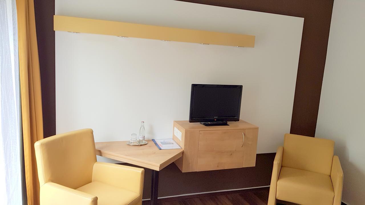 & Altenburg Hotel